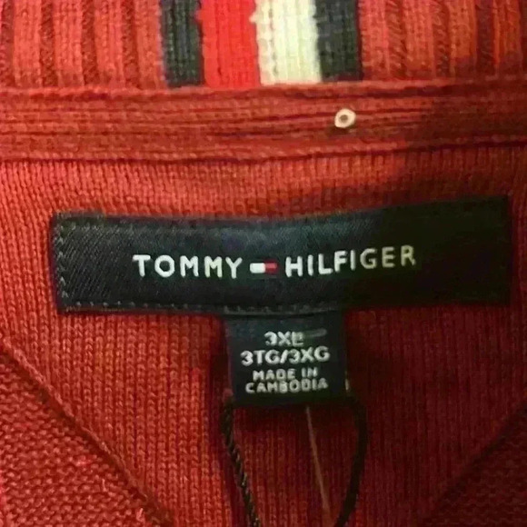 Tommy Hilfiger man sweater size 3 XL. - Picture 2 of 5